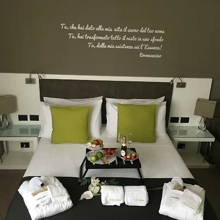 L'essenza Couette-café 4*