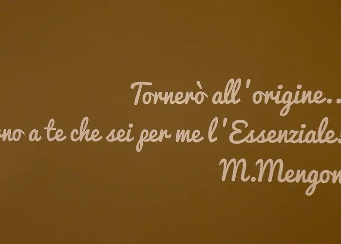 住宿加早餐酒店 L'essenza 雷焦卡拉布里亚