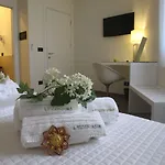 L'essenza Nocleg ze śniadaniem Reggio di Calabria