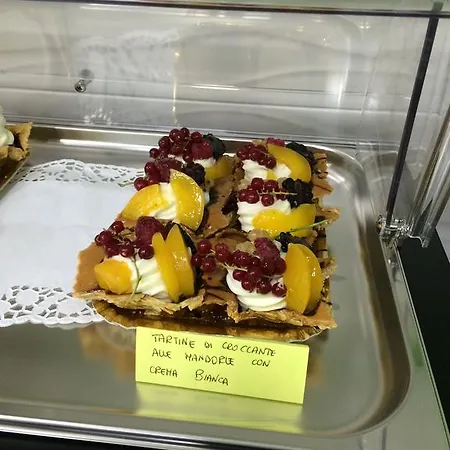 L'essenza ريجّو دي كالابريا