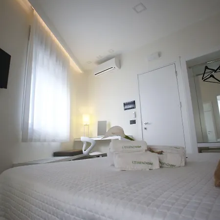L'essenza 4* Reggio di Calabria